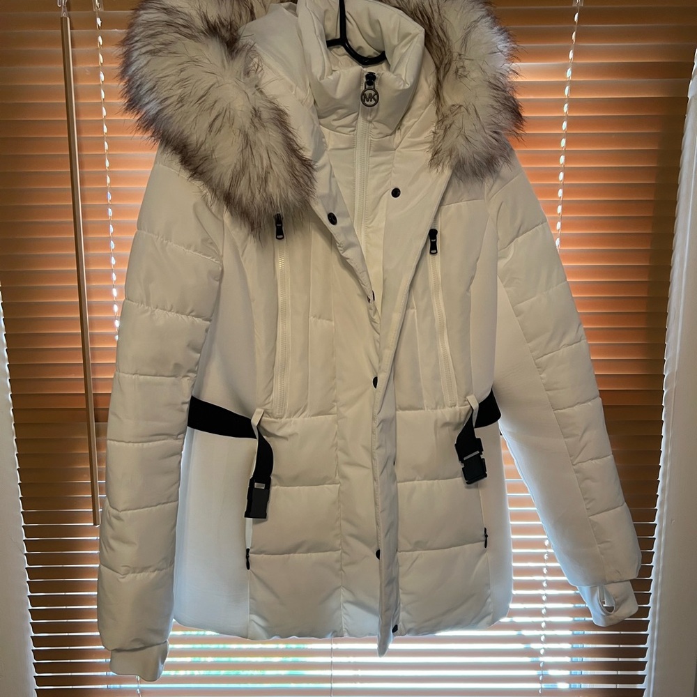Michael Kors size XS puffer white